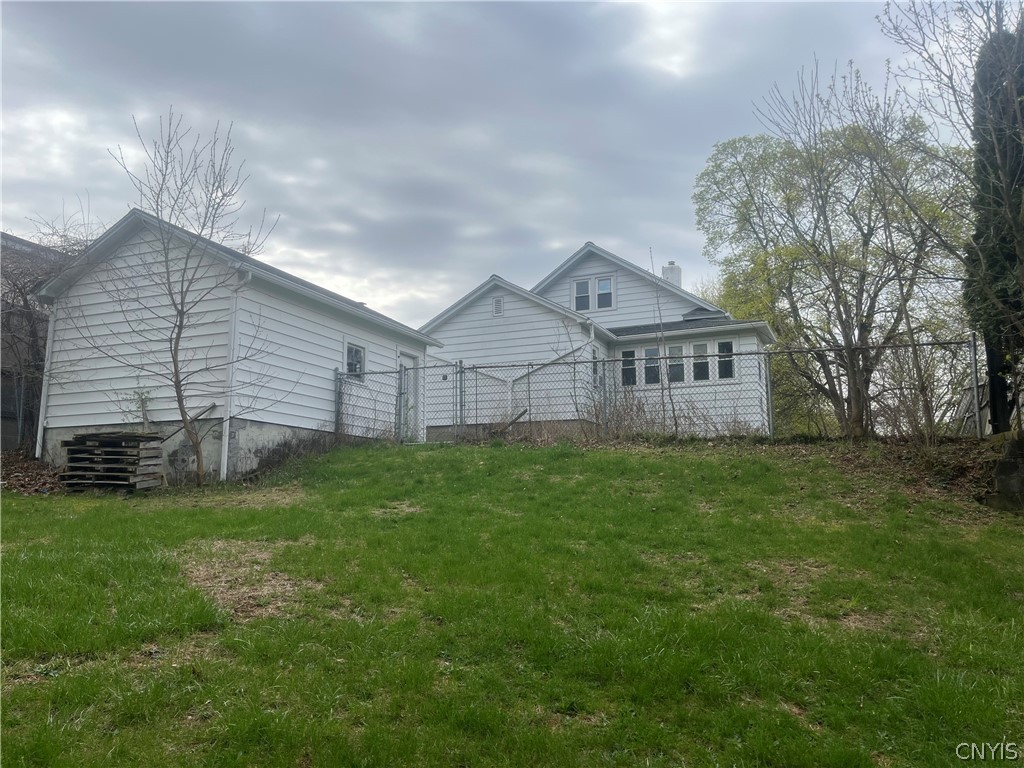 109 Perrine Street