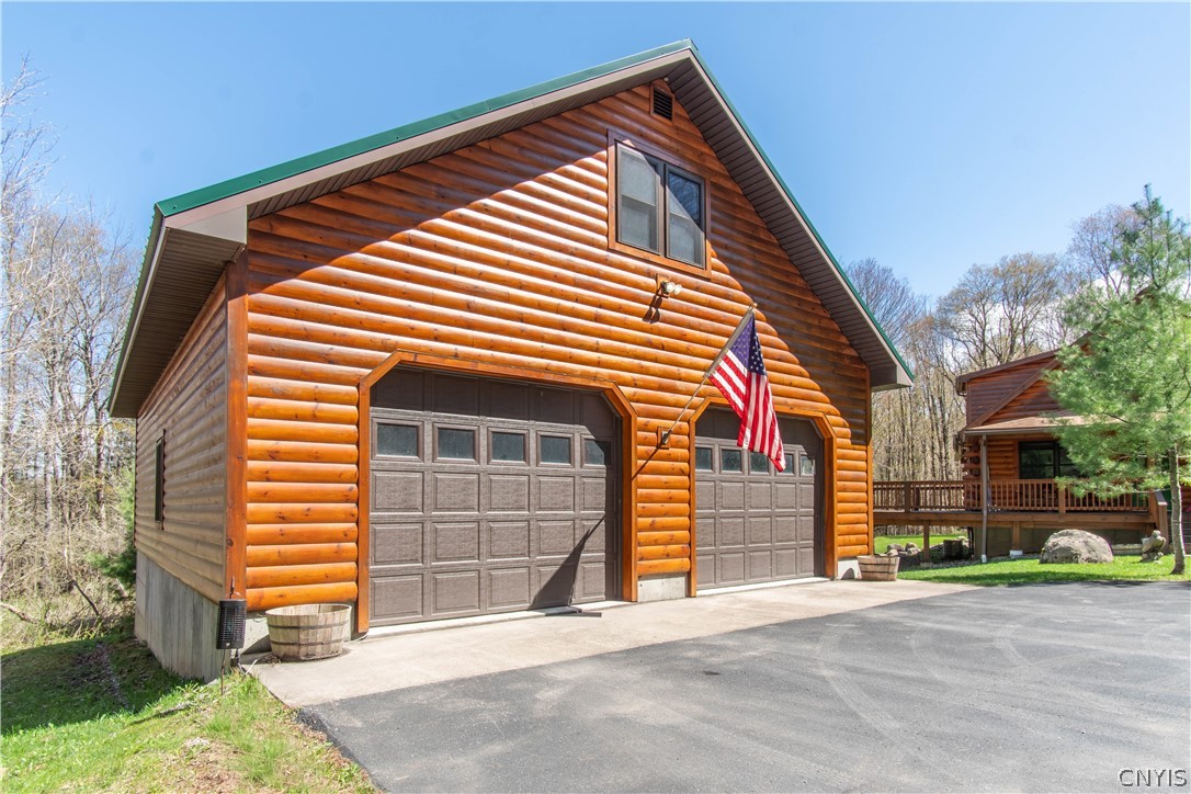 9902 Grassy Brook Road 11