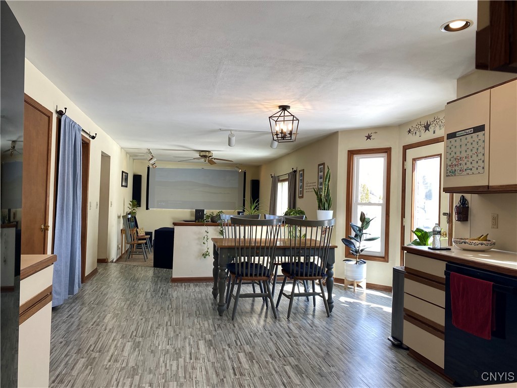 9465 Hawkeye Drive, Cicero, New York image 10