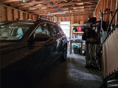 Tiny photo for 610 E Lake Street, Cape Vincent, NY 13618 (MLS # S1655422)