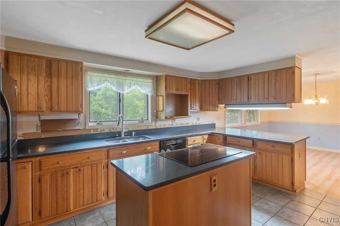 3643 Armstrong Road, Camillus, New York image 15