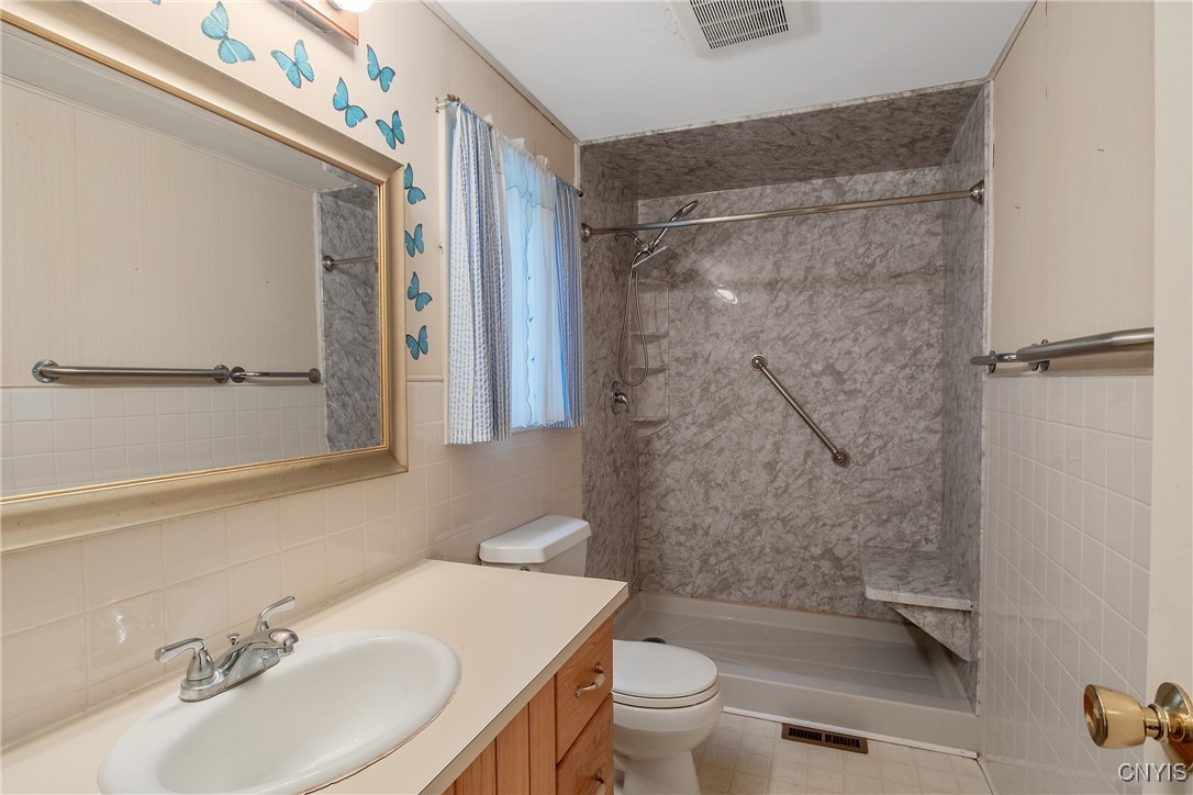 3643 Armstrong Road, Camillus, New York image 29