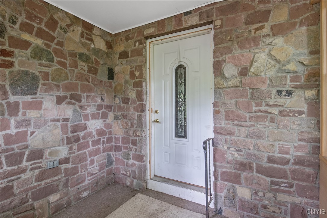 3643 Armstrong Road, Camillus, New York image 4