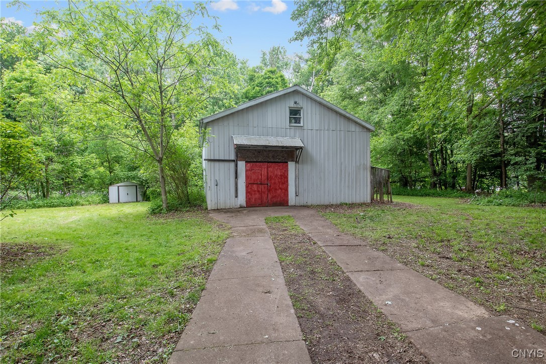 3643 Armstrong Road, Camillus, New York image 31