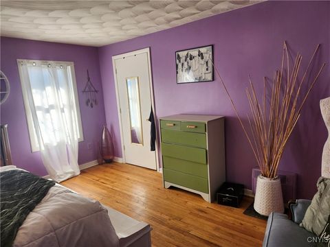 Tiny photo for 319 Burnet Avenue #1, Syracuse, NY 13203 (MLS # S1655572)