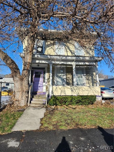 Photo of 319 Burnet Avenue #1, Syracuse, NY 13203 (MLS # S1655572)