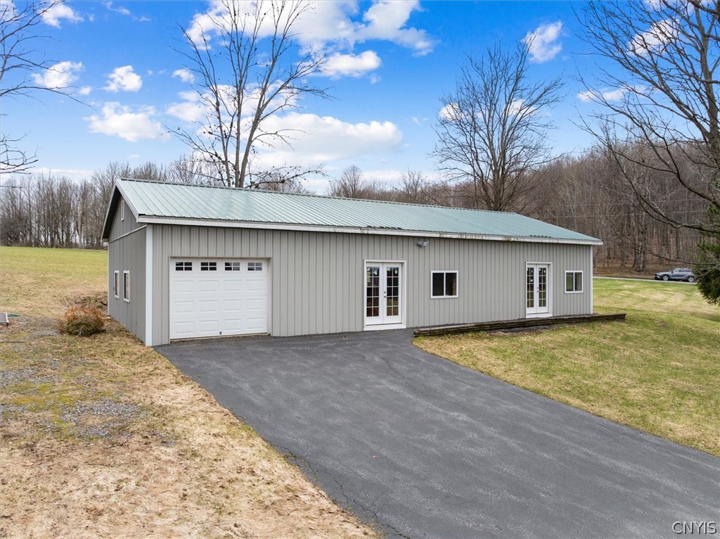 3094 Johnnycake Hill Road