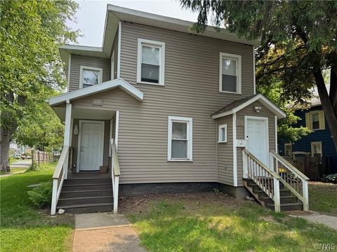 Photo of 61 1/2 Downer Street #61, Van Buren, NY 13027 (MLS # S1684393)