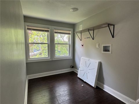 Tiny photo for 61 1/2 Downer Street #61, Van Buren, NY 13027 (MLS # S1684393)
