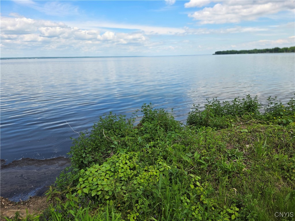 9395 Lakeshore View Road