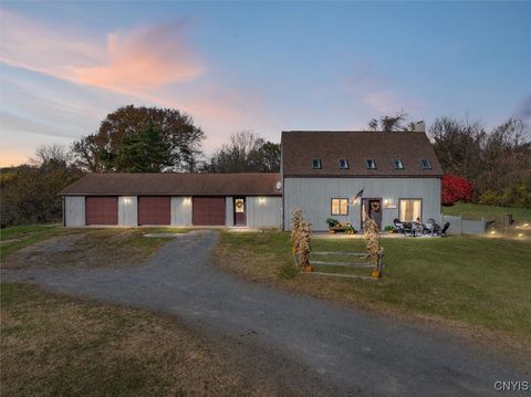9287 Summit Road Sauquoit NY 13456