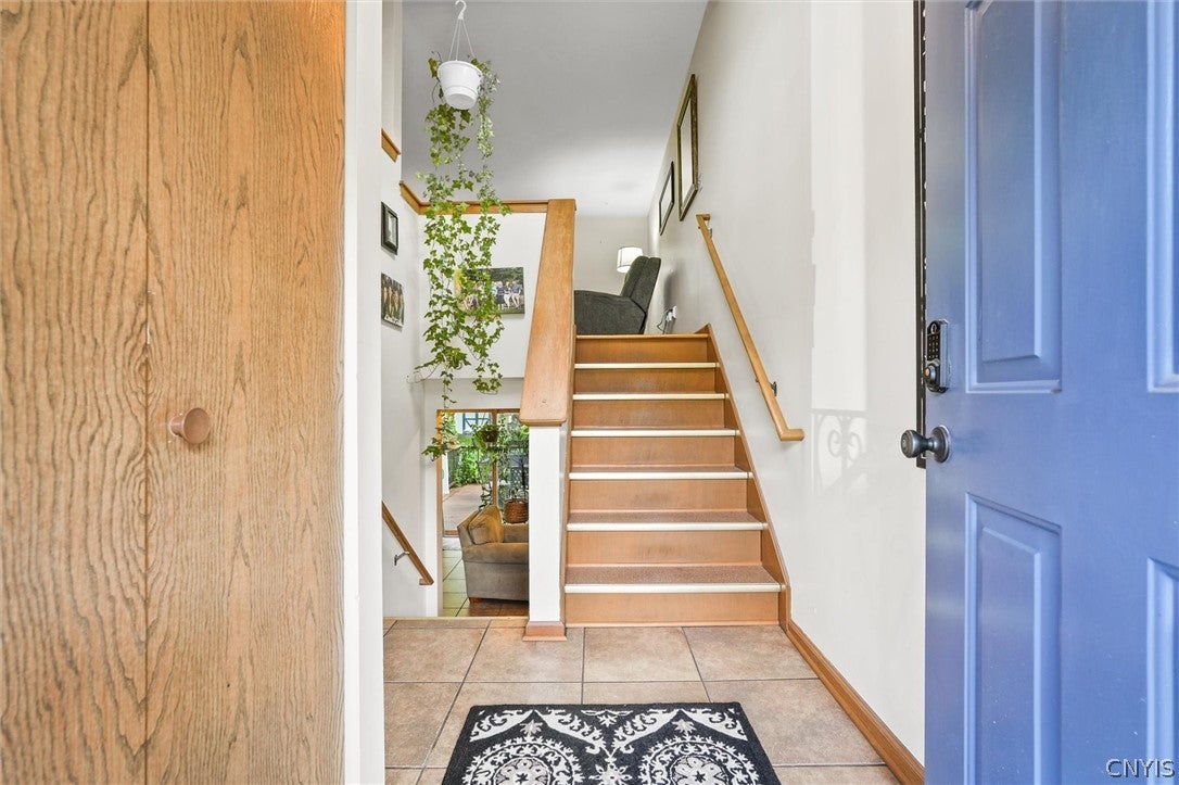 116 Creekview Path