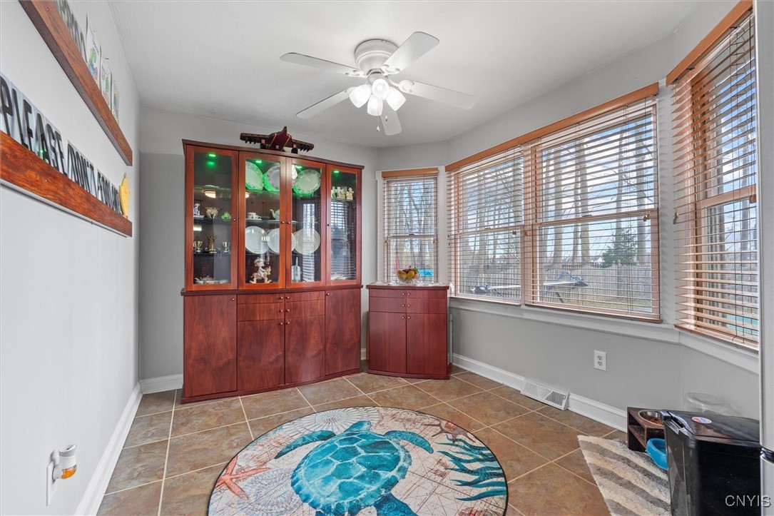 6334 Hardwood Lane, Cicero, New York image 17