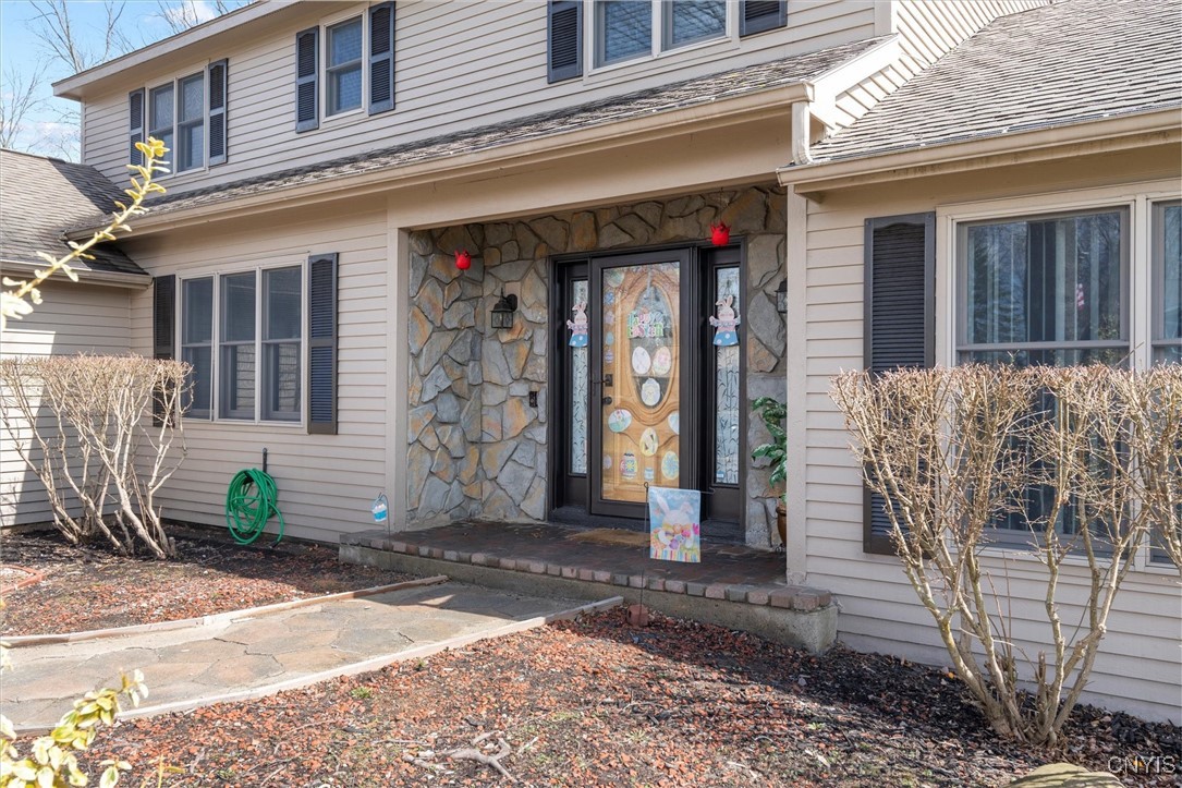 6334 Hardwood Lane, Cicero, New York image 2