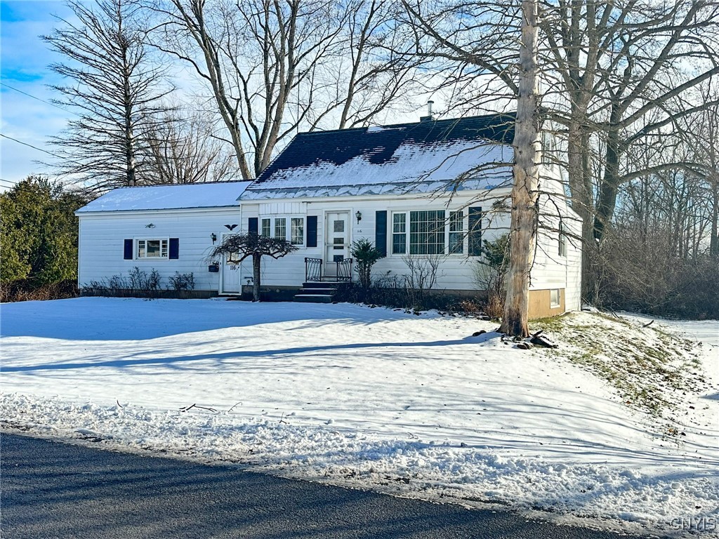 116 Winchester Drive, New Hartford, New York image 2