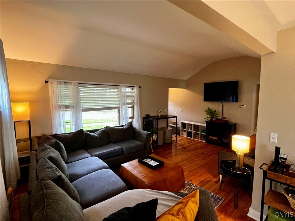 5 Harriet Street, Utica, New York image 4