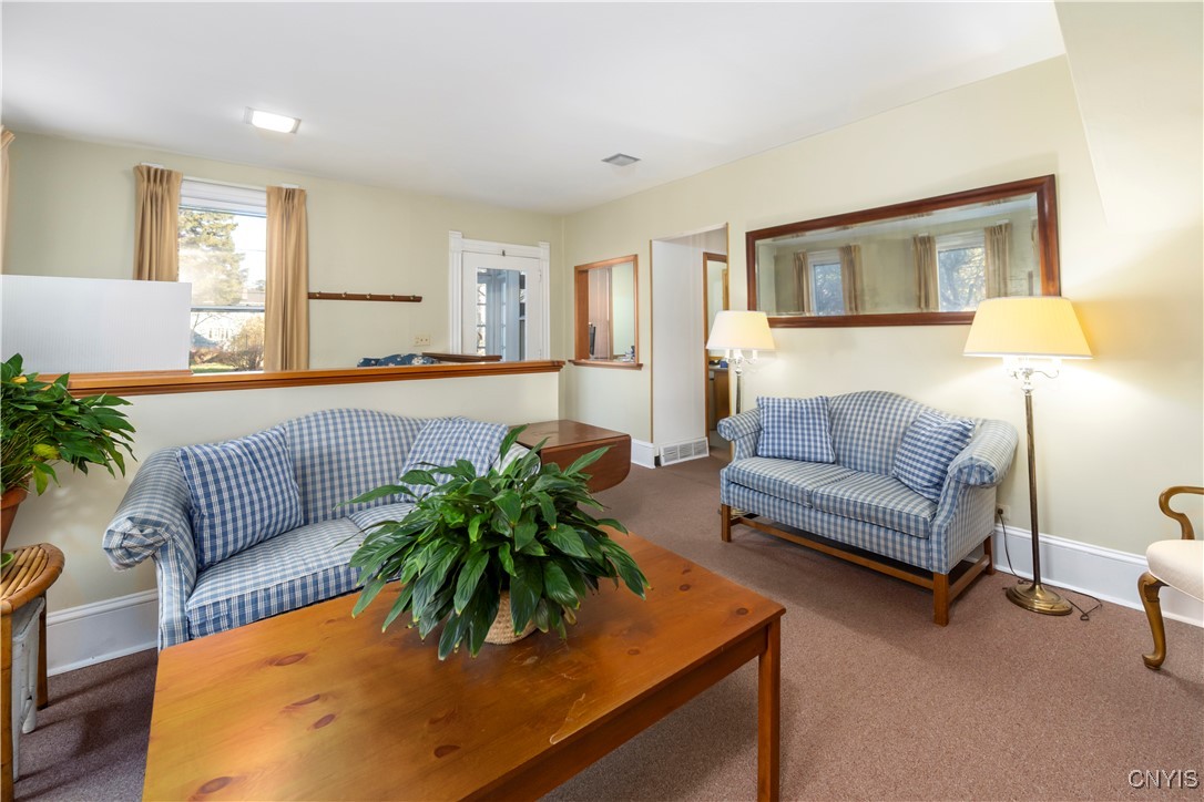 312 Elm Street, Manlius, New York image 15