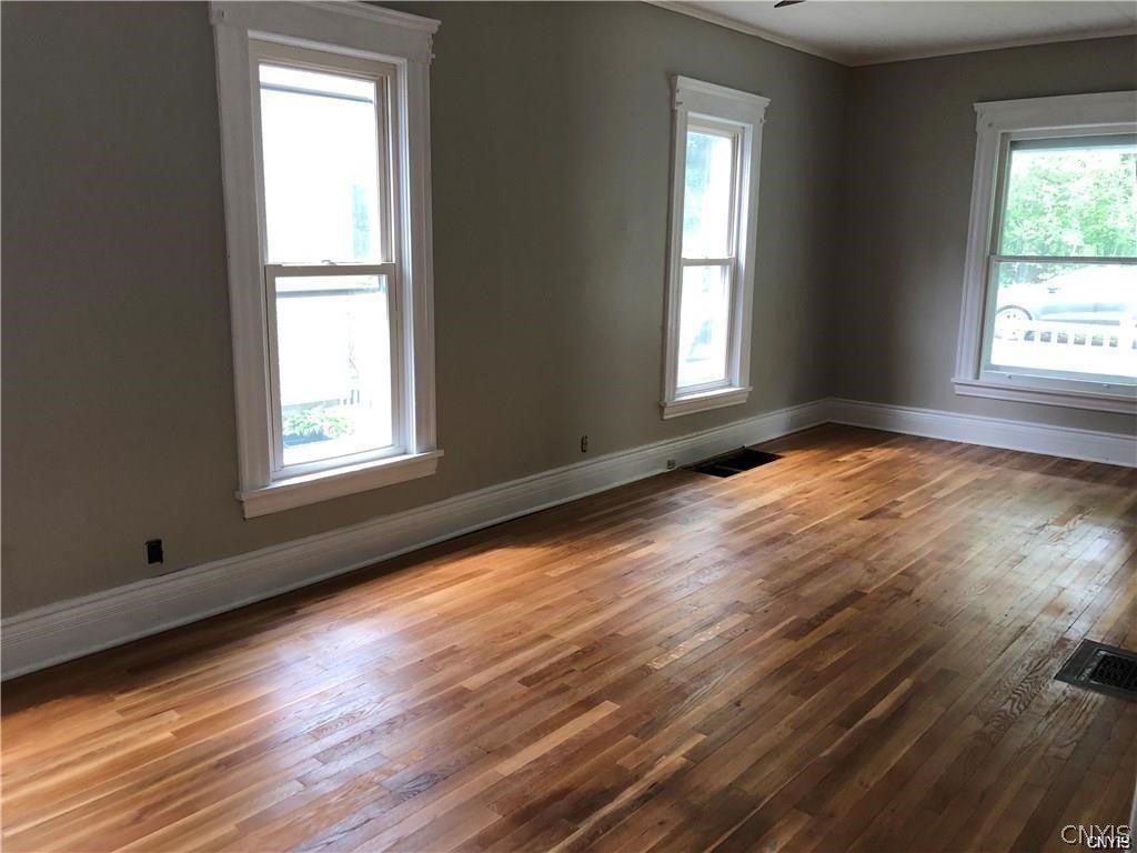 Photo of 139 Strong Avenue, Syracuse, NY 13210 (MLS # S1714333)