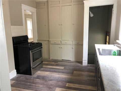 Tiny photo for 139 Strong Avenue, Syracuse, NY 13210 (MLS # S1714333)