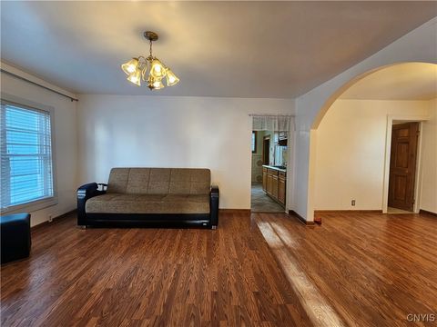 Tiny photo for 809 Mulberry Street, Utica, NY 13502 (MLS # S1655181)