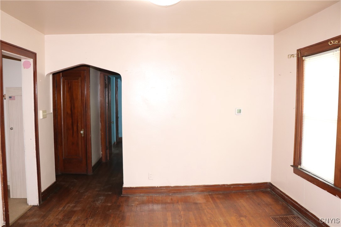 215 Hope Avenue, Syracuse, New York image 17