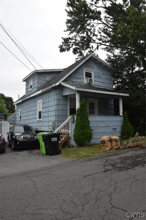 Tiny photo for 116 Gaynor Avenue, Salina, NY 13206 (MLS # S1708568)