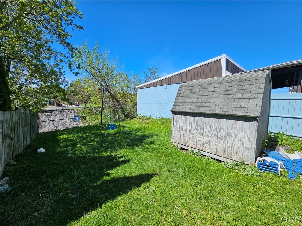 1036 Morris Street, Utica, New York image 31