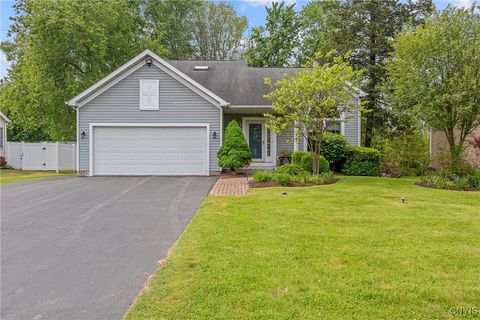 112 Ausable Run Liverpool NY 13088