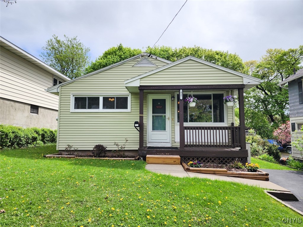 427 Mosley Drive, Syracuse, New York image 1