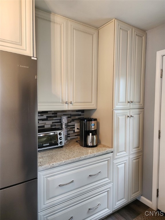 427 Mosley Drive, Syracuse, New York image 12