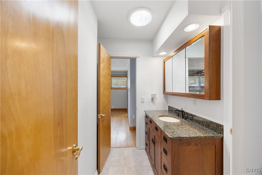 101 Hatherly Road, Syracuse, New York image 17