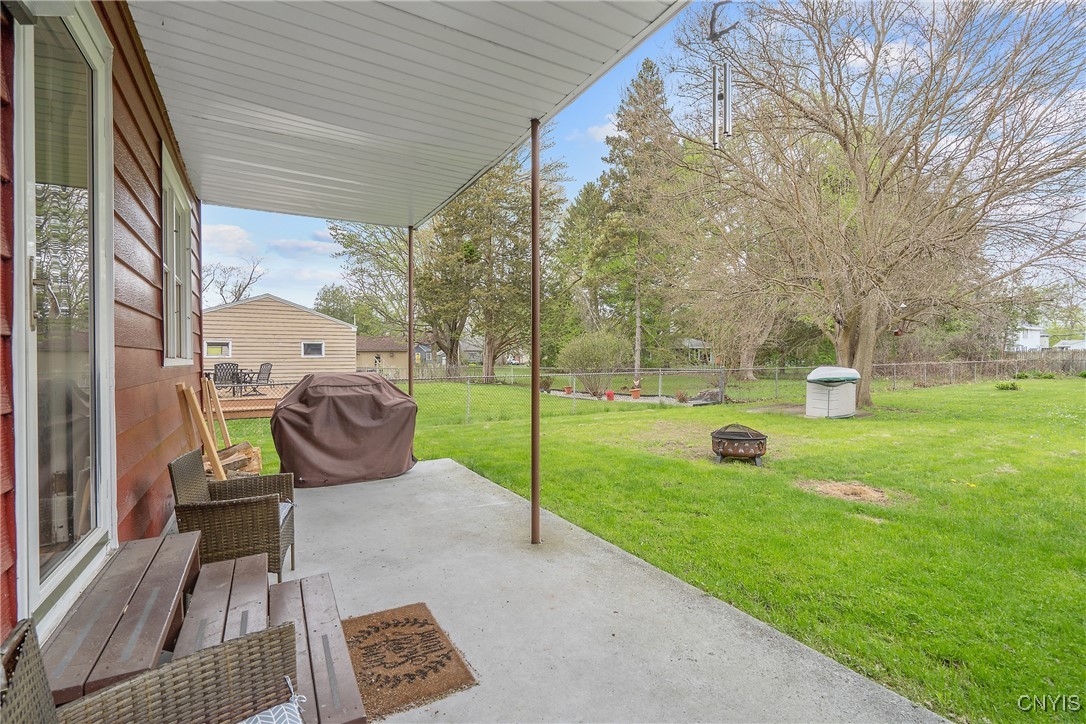 116 Palmer Dr Dr, Clay, New York image 29