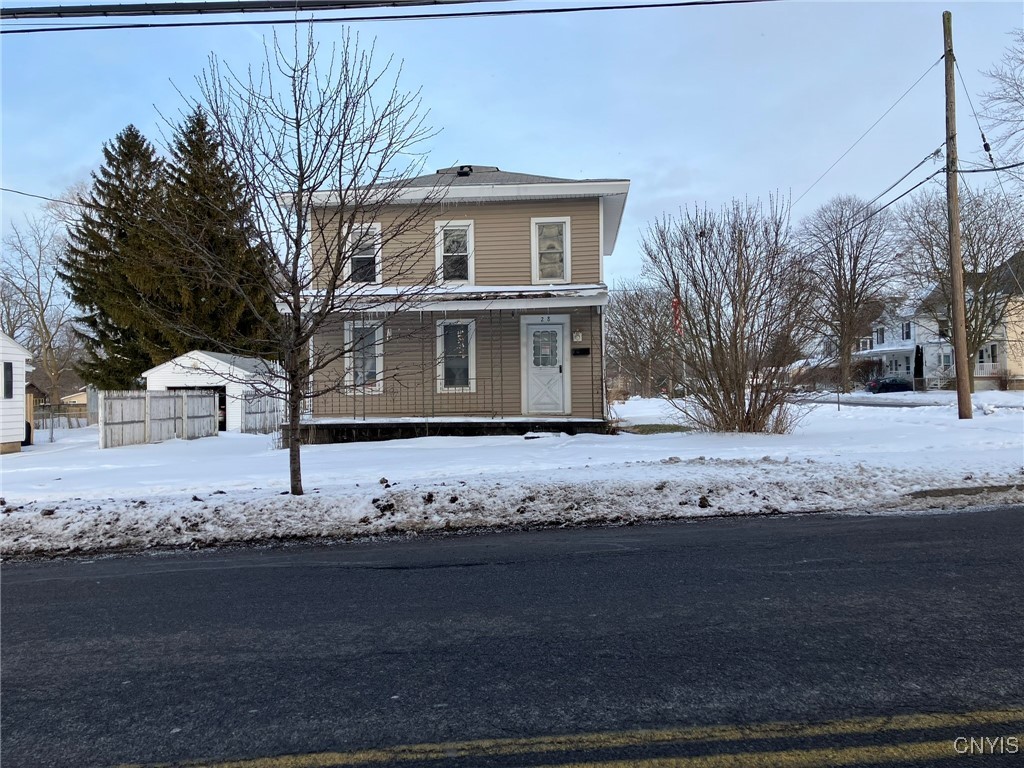 28 Lake Avenue, Auburn, New York image 1