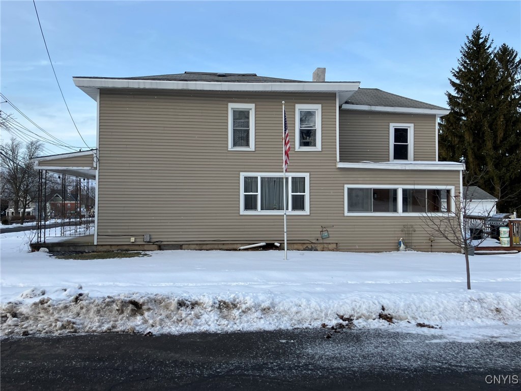 28 Lake Avenue, Auburn, New York image 2