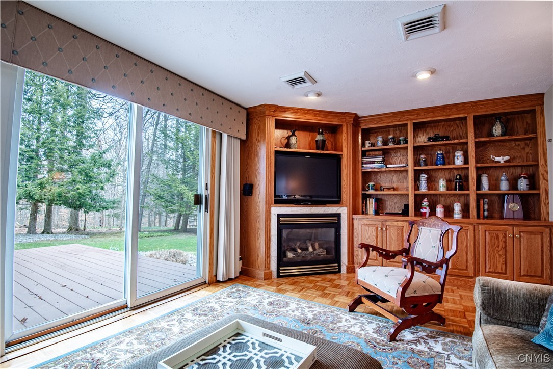 44 Woodberry Road, New Hartford, New York image 23
