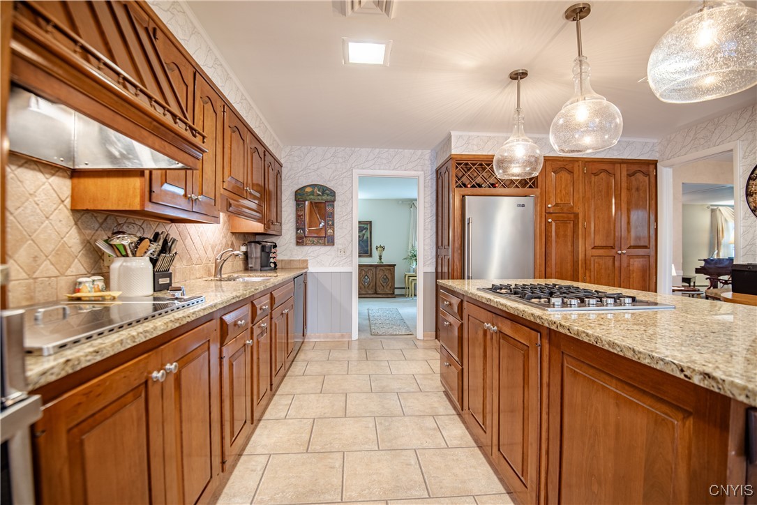 44 Woodberry Road, New Hartford, New York image 7