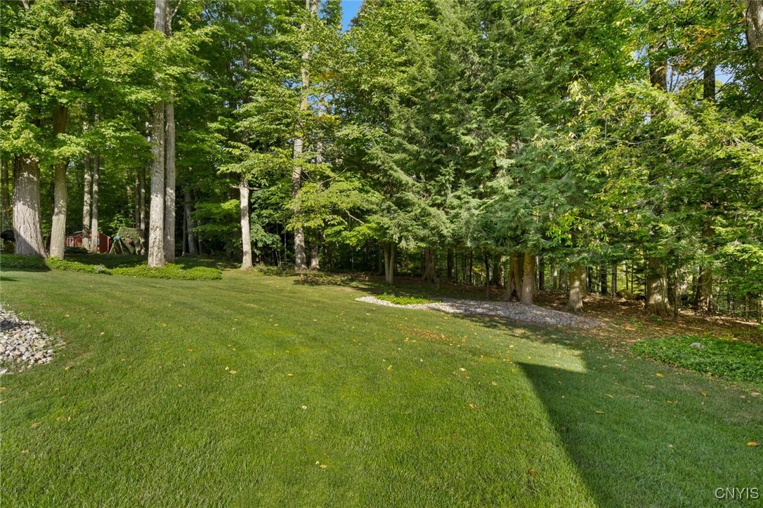 44 Woodberry Road, New Hartford, New York image 41