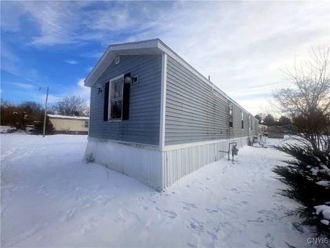 Tiny photo for 114 4th Drive Dr, Brutus, NY 13166 (MLS # S1655297)