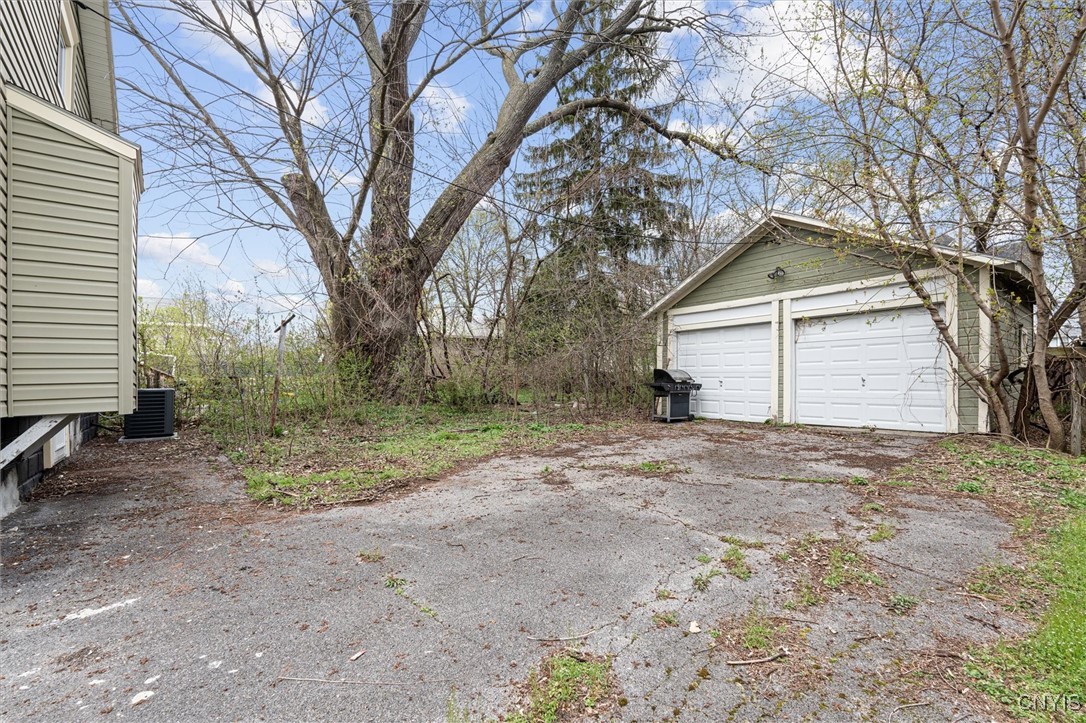 134 Norwood Avenue, Syracuse, New York image 29