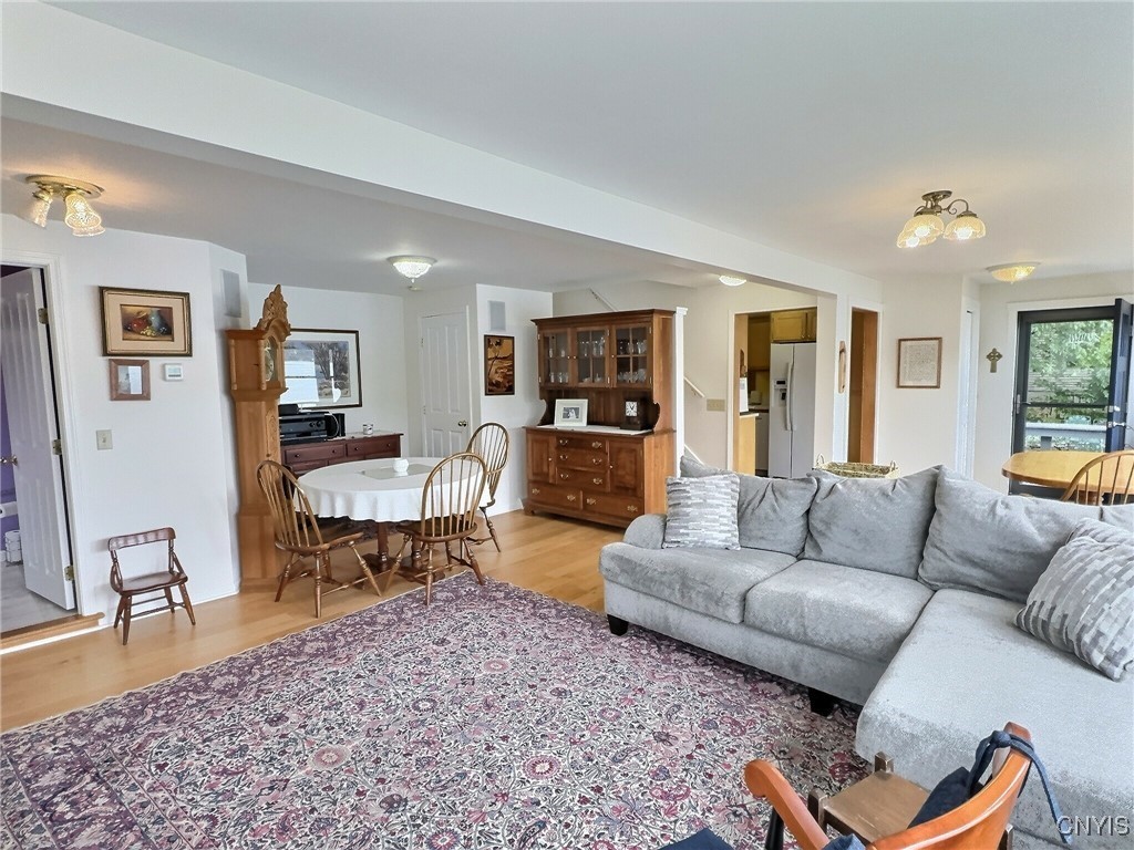 Otisco, New York 13110, United States, 3 Bedrooms Bedrooms, ,3 BathroomsBathrooms,Residential,Active,194096