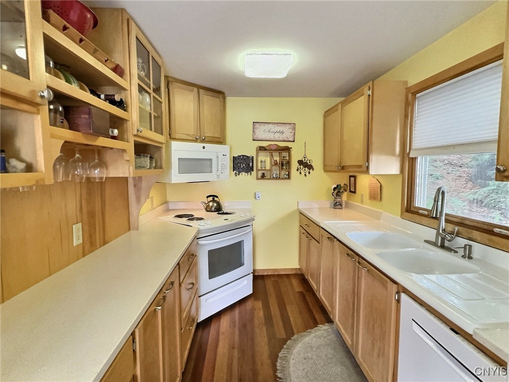 Otisco, New York 13110, United States, 3 Bedrooms Bedrooms, ,3 BathroomsBathrooms,Residential,Active,194096