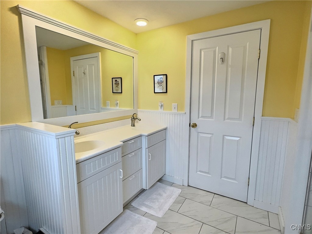 Otisco, New York 13110, United States, 3 Bedrooms Bedrooms, ,3 BathroomsBathrooms,Residential,Active,194096