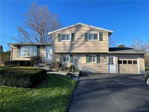 Photo for 17 Juneberry Lane