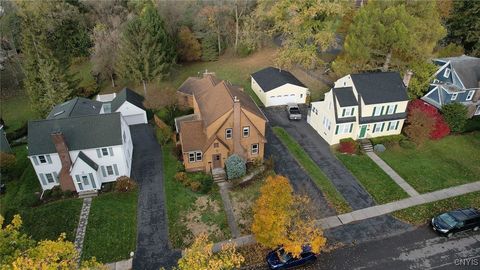 Tiny photo for 304 Cornwall Drive, DeWitt, NY 13214 (MLS # S1648093)