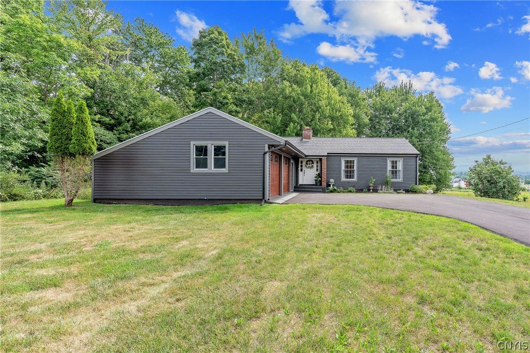 24 Gilmour Drive