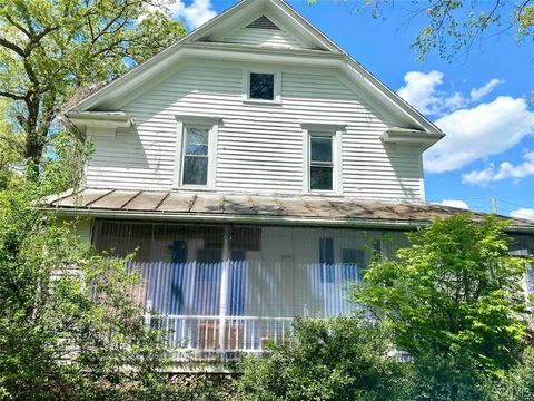 Multifamily For Sale - 4 South Street<br/> Belfast, NY 14711