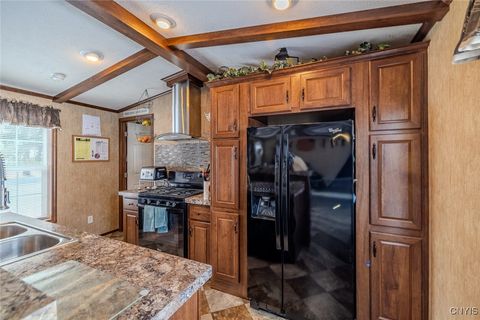 Tiny photo for 21 Jetty Drive, Mentz, NY 13140 (MLS # S1659342)