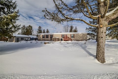Tiny photo for 21 Jetty Drive, Mentz, NY 13140 (MLS # S1659342)