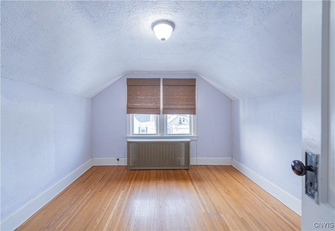 26 Beverly Place, Utica, New York image 38