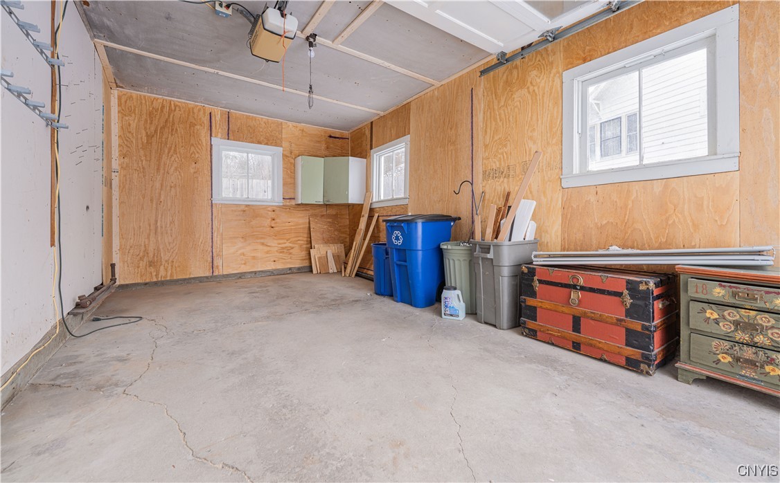 26 Beverly Place, Utica, New York image 48